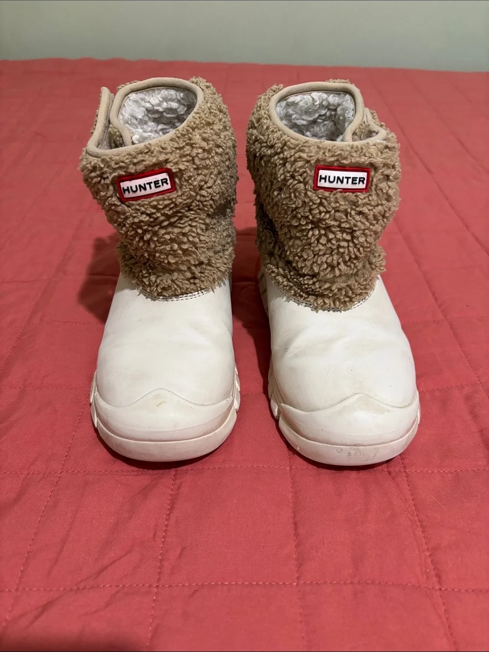 Hunter Kids White Rubber Boots with Brown Sherpa Cuff